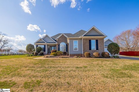 309 Saddlers Run sold home in Saddlers Walk, Chesnee, SC