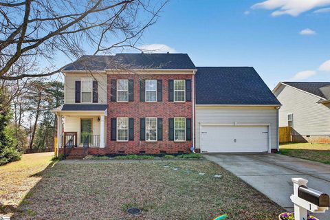 Homes in Windsor Forest, Simpsonville