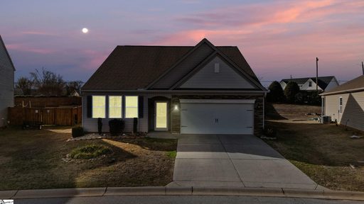 521 Friar Park Lane sold home in Highland Hills, Lyman, SC