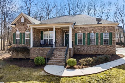 18 Neyland Drive sold home in Southbrook, Fountain Inn, SC