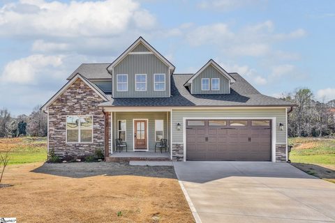 521 Hillview Knoll Lane sold home in Deyoung Meadows, Greer, SC