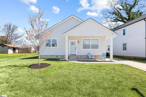 13 Bigby Street active home in Nicholtown, Greenville, SC