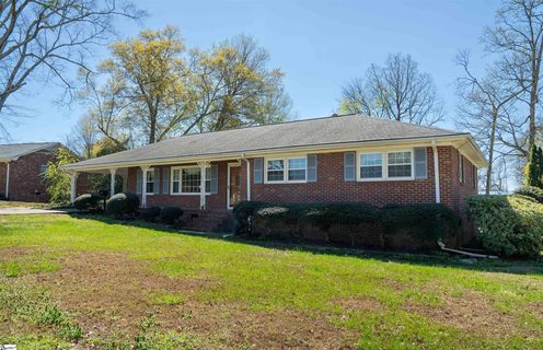 105 Ridgeway Road sold home in Shoreswood, Spartanburg, SC