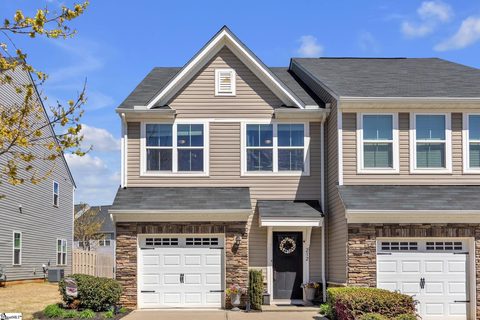 212 Clearwood Drive sold home in Brookwood Commons, Simpsonville, SC