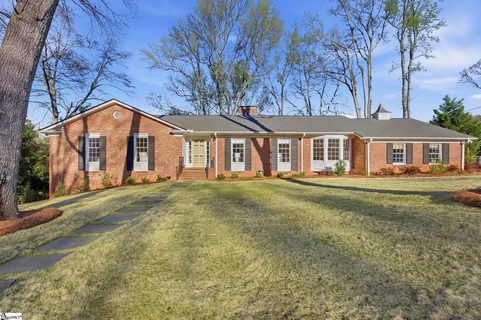 6 Broadmoor Drive sold home in Lake Forest Heights, Greenville, SC