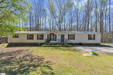 109 Lakeside Drive sold manufactured home in Peace Haven, Taylors, SC