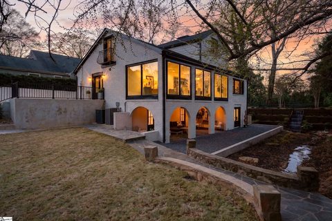 118 Tindal Avenue