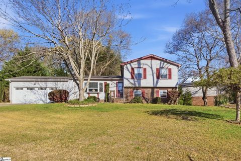 102 Benwood Drive