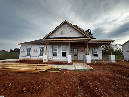 700 Timber Grove Drive active home in Braxton Ridge, Simpsonville, SC