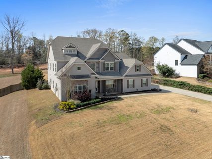 112 Ivy Woods Court active home in Ridge Water, Fountain Inn, SC