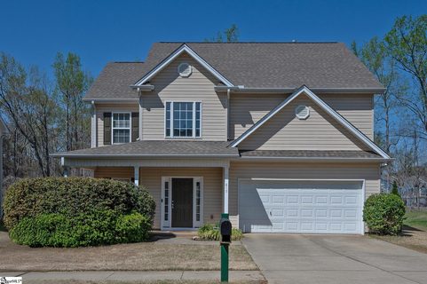 815 Bayshore Lane pending home in Sweetwater Hills, Moore, SC
