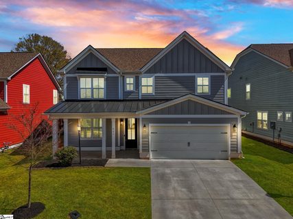 627 Crossbuck Trail
