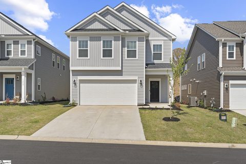1049 Nadine Way sold home in Donahue Hill, Greer, SC