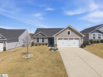 2321 Caffry Lane active home in Elmwood Cottages, Boiling Springs, SC