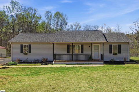 272 Rigs Drive sold home in Highland Ridge, Boiling Springs, SC