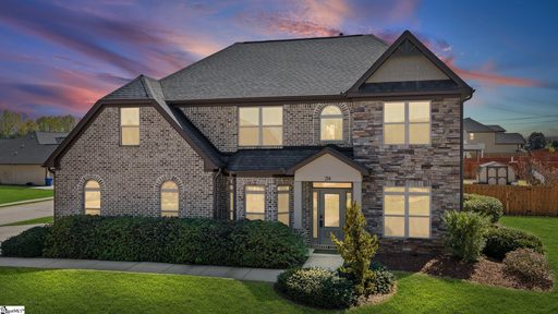 214 E Longfield Lane sold home in Hanlon Knoll, Woodruff, SC
