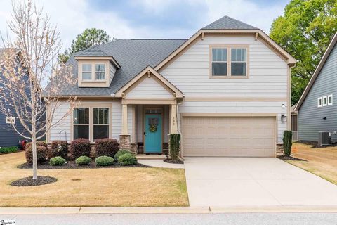 100 Ravencrest Court