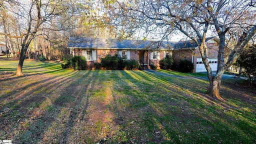 100 Earline Drive sold home in Pinewood Estate, Taylors, SC