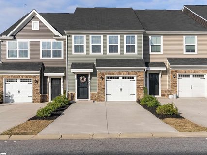 441 Triple Crown Way active townhome in Weststone, Spartanburg, SC