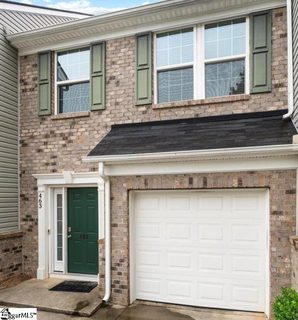 463 Christiane Way pending home in Townes At Cardinal Creek, Greenville, SC
