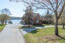 102 E Peninsula Drive sold home in Laurens, SC