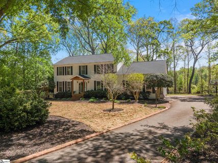 122 Hollyridge Road