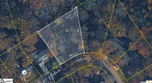 105 E Woodburn Drive active home in Seven Oaks, Taylors, SC