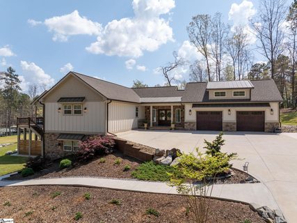 102 N Wynward Pointe Drive sold home in Wynward Pointe, Salem, SC