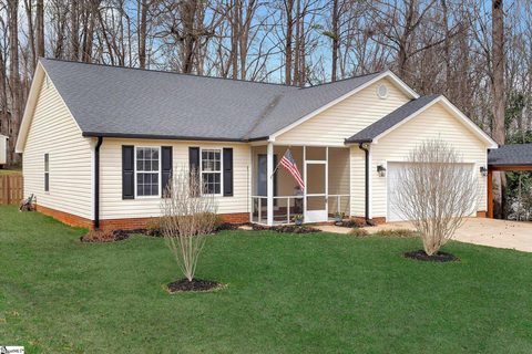 137 Ashlan Woods Court sold home in Ashlan Woods, Greer, SC