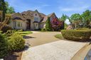 9 Collins Crest Court sold home in Greenville, SC
