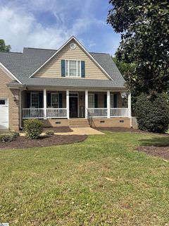 822 Tapestry Court pending home in Sterling Estate, Boiling Springs, SC