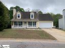221 Twin Falls Drive sold home in Simpsonville, SC