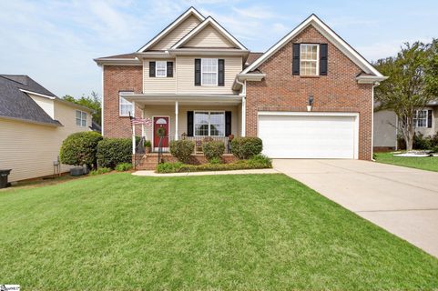 702 Austin Woods Court sold home in Chestnut Hill Plantation, Greer, SC