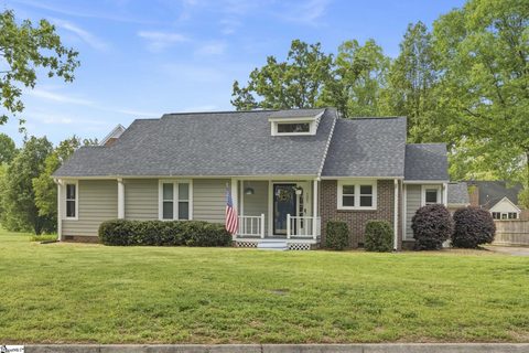 101 Smithwood Court sold home in Walkers Crossing, Simpsonville, SC