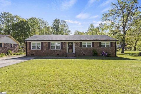 130 Brookbend Road sold home in Holly Springs, Mauldin, SC