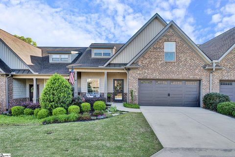 819 Asheton Commons Lane pending home in The Reserve At Asheton Lakes, Simpsonville, SC
