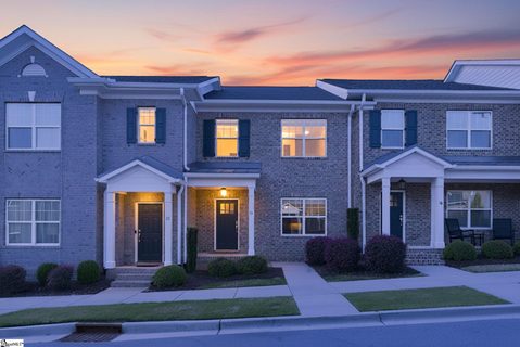 18 Peckham Street active home in Chelsea Townes At Hollingsworth, Greenville, SC