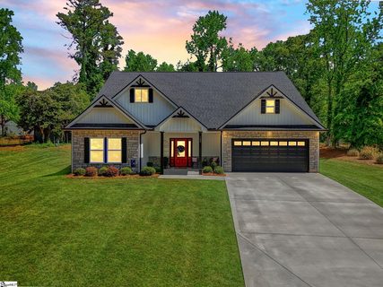165 Lake Bowen Drive sold home in Clark Estates, Inman, SC