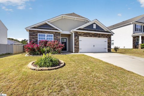 1095 Longstone Way sold home in Hawthorn Grove, Spartanburg, SC