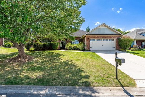 407 Jewelwood Drive