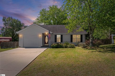 215 Bright Morning Lane sold home in Country Gardens, Fountain Inn, SC