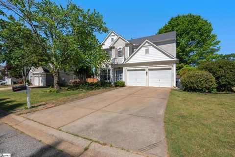 2 Innisbrook Lane active home in Sparrows Point, Simpsonville, SC