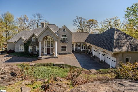 33 Southview Ledge Road active home in The Cliffs At Glassy, Landrum, SC