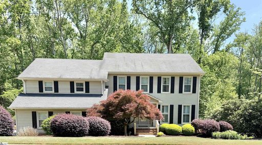 715 N Almond Drive active home in Poinsettia, Simpsonville, SC
