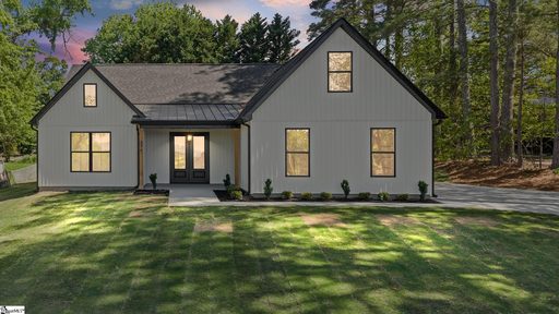 Homes in Skyline Estates, Campobello