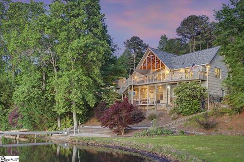 1113 Dickson Road pending home in Lake Bowen, Campobello, SC