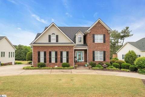 Homes in Pinehurst At Pebble Creek, Greenville
