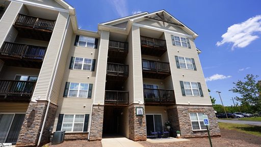 303 Lookover Drive active home in Overlook, Anderson, SC