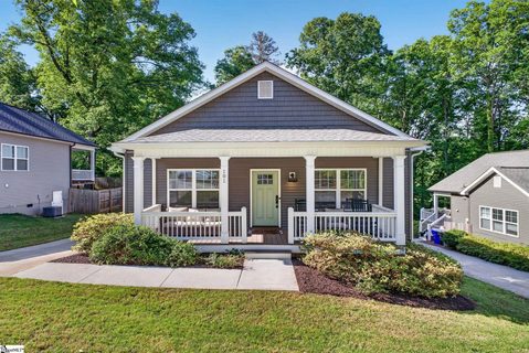 101 Pacific Avenue active home in Pleasant Valley, Greenville, SC