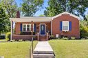 204 S Holland Street sold home in Clinton, SC